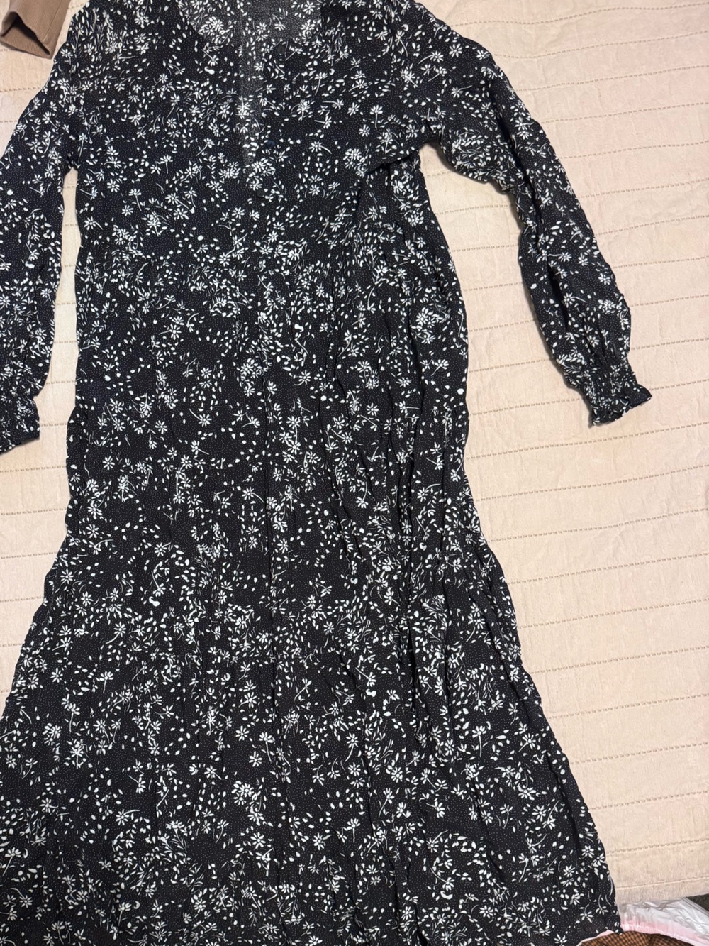 Zara Black Long-Sleeve Floral Maxi Dress